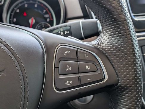 Used 2019 Mercedes-Benz GLS 550 4MATIC image 25