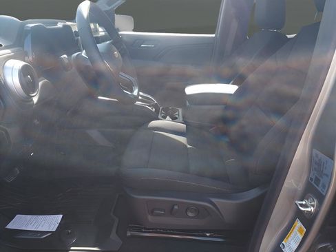 New 2026 Chevrolet Colorado LT w/ Advanced Trailering Package image 11