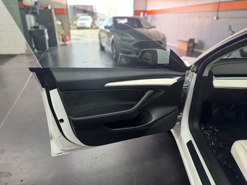 Used 2021 Tesla Model 3 Long Range image 10