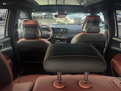 Certified 2026 Kia Sportage SX image 33