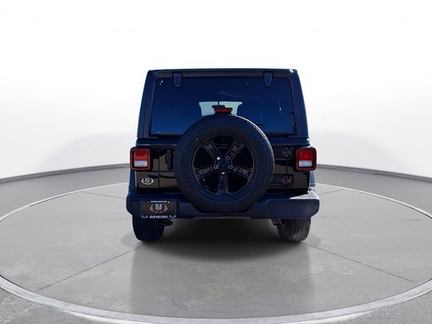 Used 2022 Jeep Wrangler Unlimited Sport AWD/4WD image 7