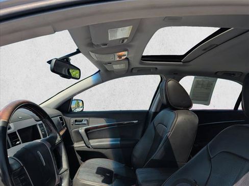 Used 2010 Lincoln MKZ FWD image 15