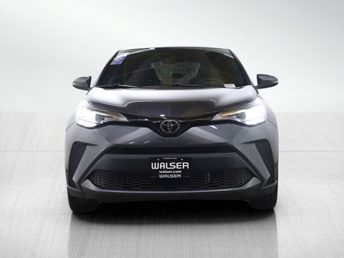 Used 2021 Toyota C-HR XLE image 8