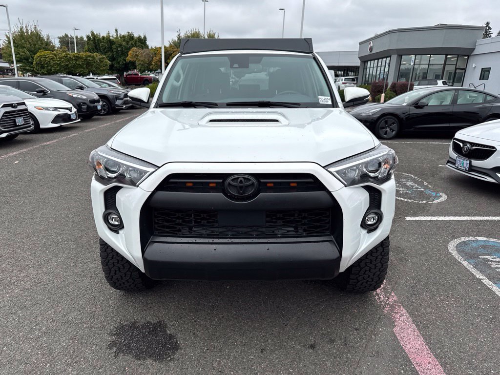 Used 2022 Toyota 4Runner TRD Off-Road Premium w/ Moonroof Package AWD/4WD image 2