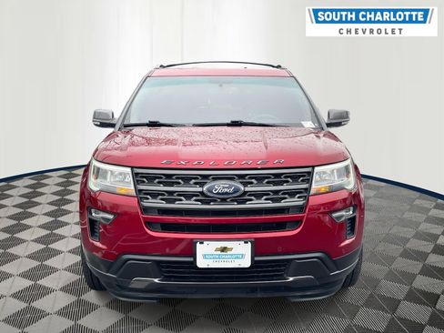 Used 2019 Ford Explorer XLT w/ Equipment Group 202A image 2