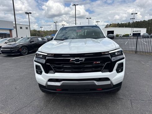 New 2026 Chevrolet Colorado Z71 w/ Z71 Convenience Package 2 AWD/4WD image 3
