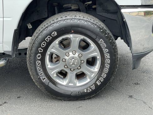 Certified 2024 RAM 2500 Big Horn AWD/4WD image 56