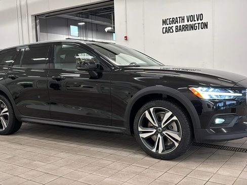 New 2026 Volvo V60 B5 Cross Country Plus w/ Climate Package image 3