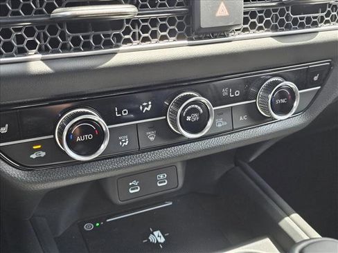 New 2026 Honda HR-V EX-L image 13