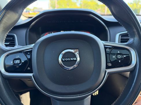 Used 2019 Volvo XC90 T6 Momentum w/ Advanced Package AWD/4WD image 15