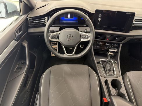 Used 2026 Volkswagen Jetta Sport FWD image 26