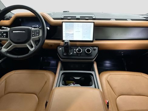 Certified 2024 Land Rover Defender 110 SE image 13