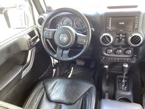 Used 2013 Jeep Wrangler Unlimited Sahara w/ Connectivity Group image 16