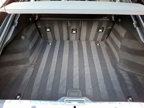 Certified 2023 Porsche Panamera 4 Platinum Edition image 33