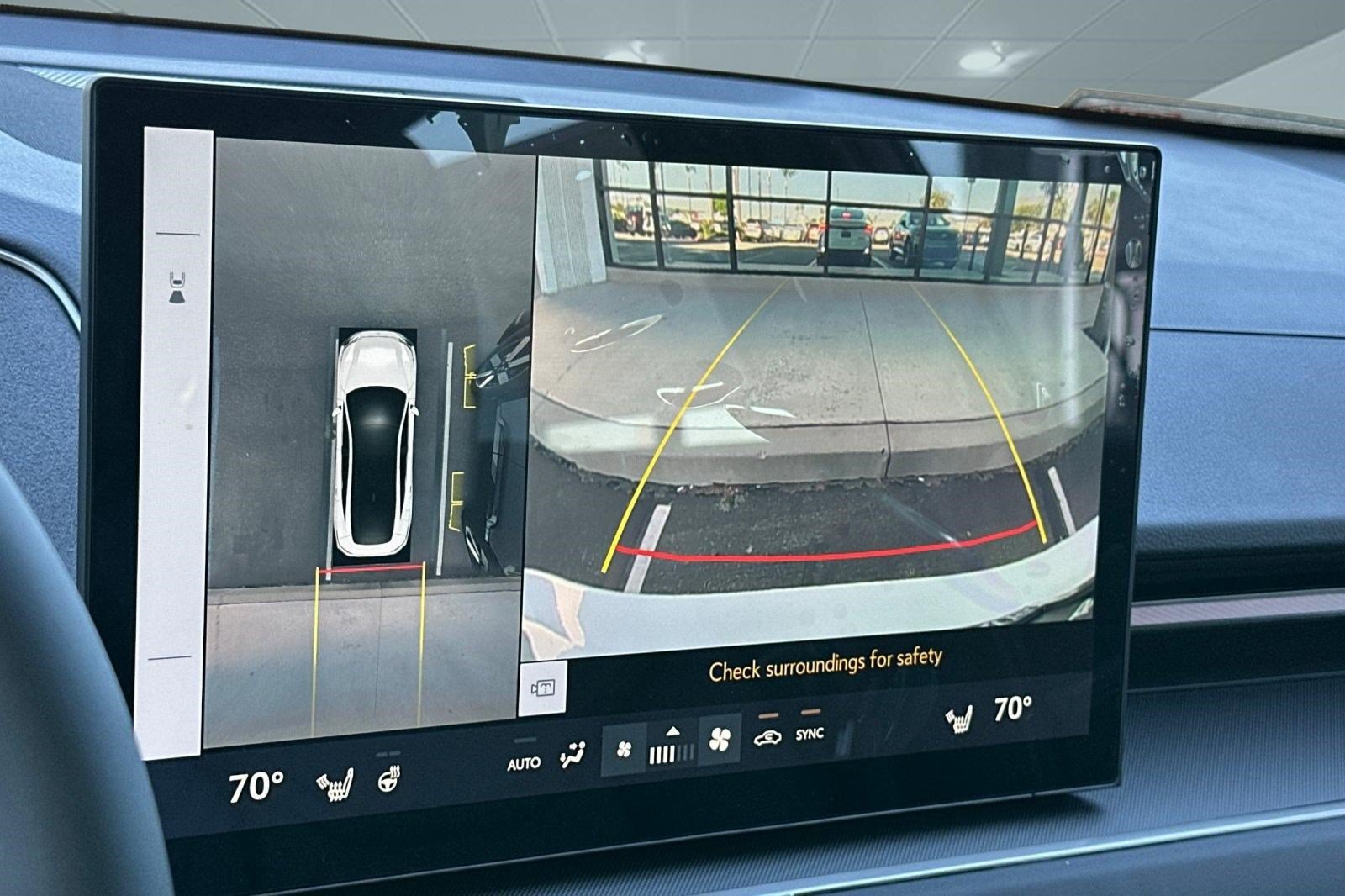 New 2026 Lexus ES 350h w/ Cold Area Package FWD image 18