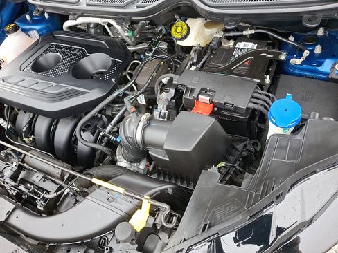 Used 2022 Ford EcoSport SE w/ SE Convenience Package image 28