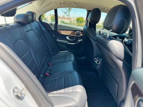 Used 2017 Mercedes-Benz C 300 Sedan image 27