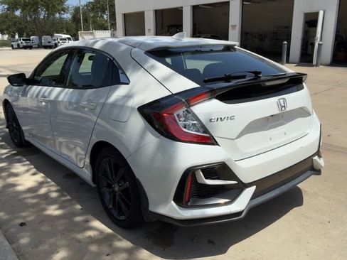Used 2020 Honda Civic EX image 5