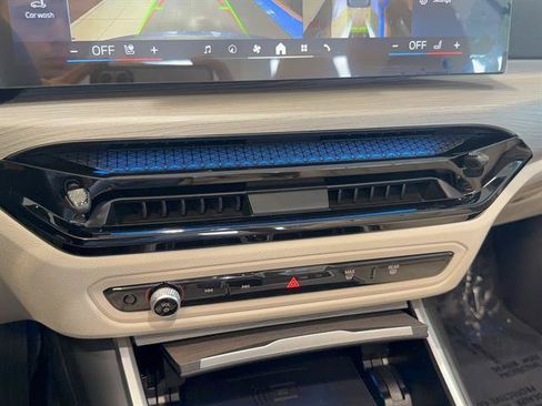 New 2025 BMW 430i xDrive Convertible w/ Premium Package AWD/4WD image 35