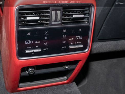 Used 2023 Porsche Cayenne GTS w/ Premium Package Plus image 20