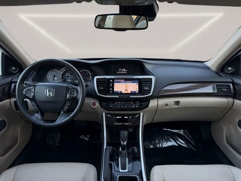 Used 2017 Honda Accord EX-L image 13