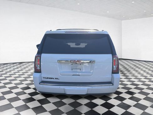 Used 2019 GMC Yukon XL Denali w/ Open Road Package AWD/4WD image 5