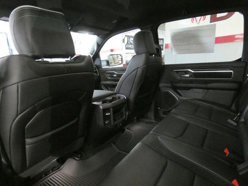 New 2026 RAM 1500 Laramie w/ Chrome Appearance Group AWD/4WD image 23
