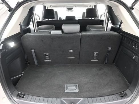 Used 2024 MAZDA CX-90 3.3 Turbo w/ Preferred Plus AWD/4WD image 25