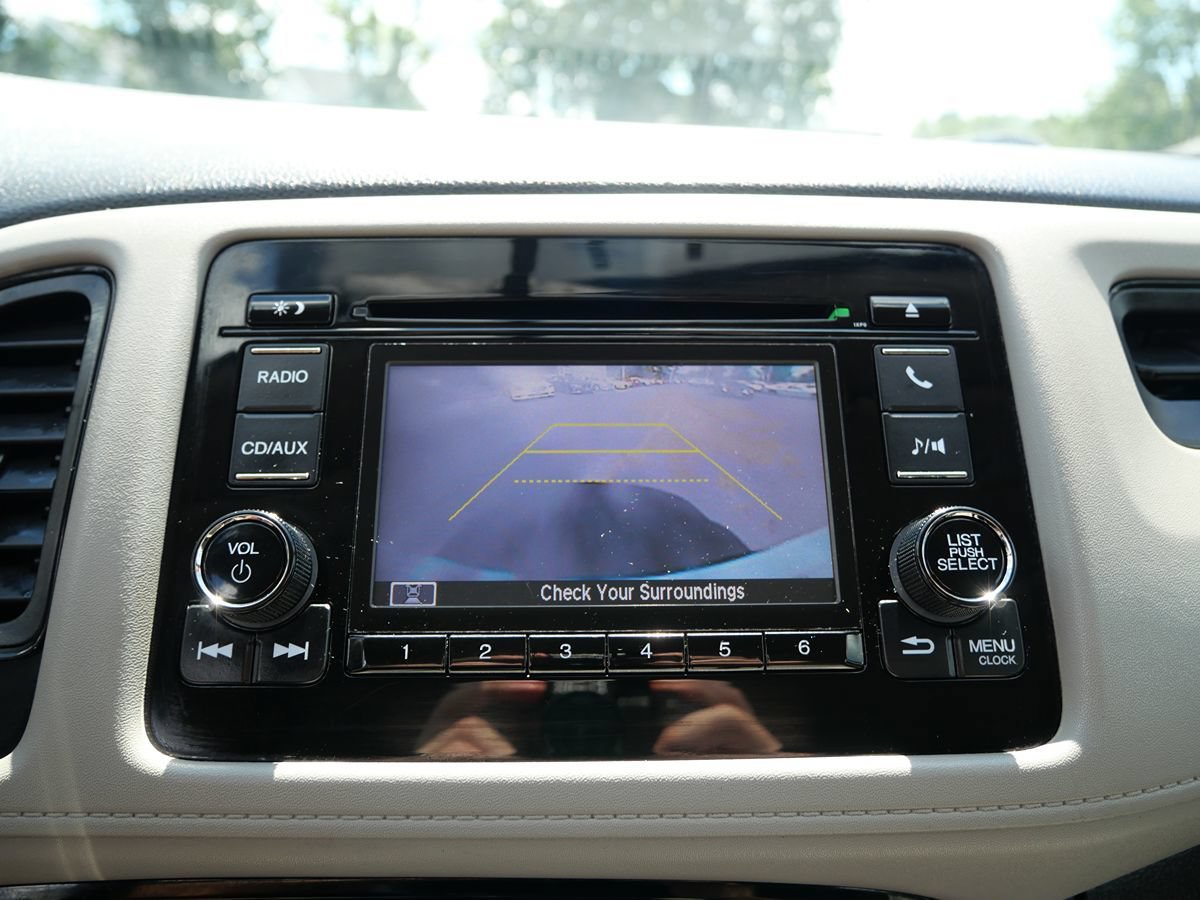 Used 2018 Honda HR-V LX image 23