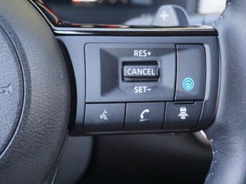 Certified 2024 Nissan Rogue SL image 28