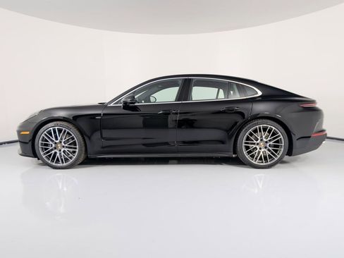 New 2026 Porsche Panamera 4 image 2