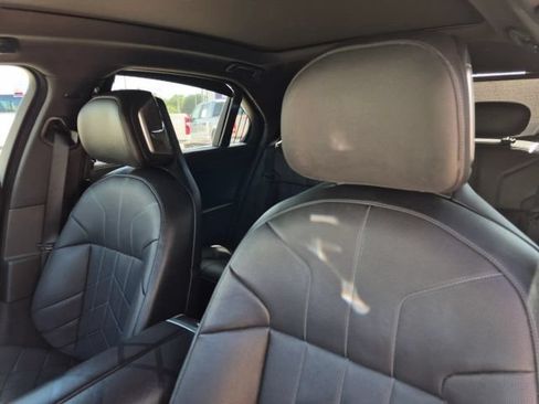 Used 2025 BMW 740i RWD image 9