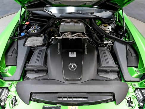 Used 2018 Mercedes-Benz AMG GT R Coupe image 41