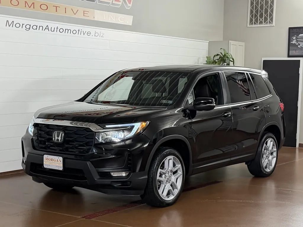 Used 2025 Honda Passport EX-L image 7