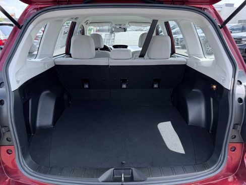 Used 2018 Subaru Forester 2.5i AWD/4WD image 10