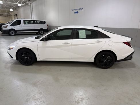 Used 2026 Hyundai Elantra Sport FWD image 5