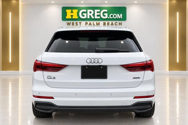 Used 2024 Audi Q3 2.0T Premium AWD/4WD image 7