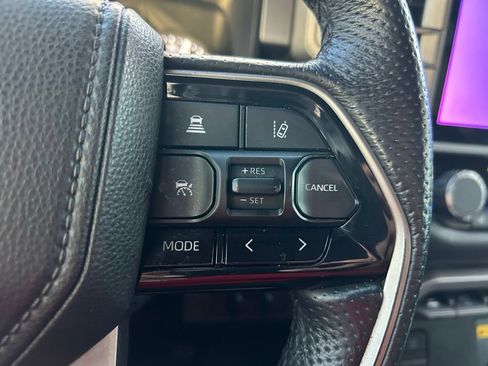 Used 2022 Toyota Tundra Limited AWD/4WD image 21