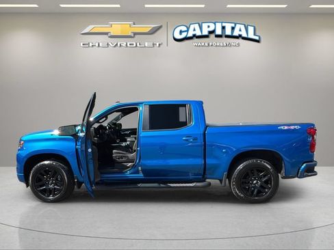 Used 2023 Chevrolet Silverado 1500 RST w/ Rally Edition AWD/4WD image 9