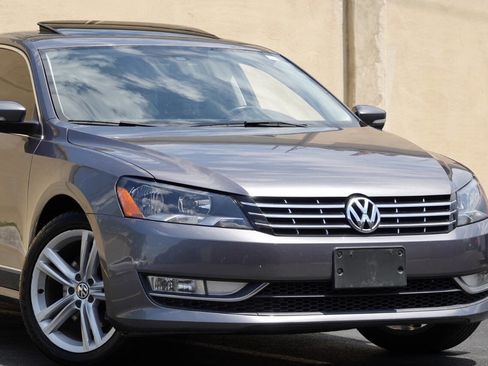 Used 2013 Volkswagen Passat TDI SEL Premium image 41