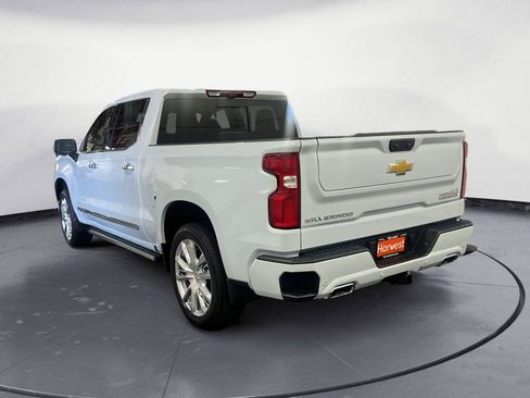 New 2026 Chevrolet Silverado 1500 High Country AWD/4WD image 9