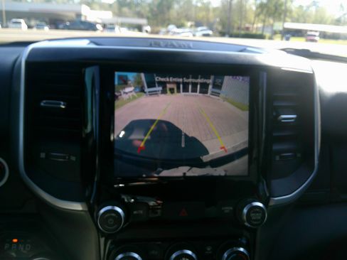 Used 2022 RAM 1500 Lone Star image 23