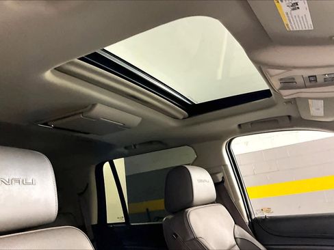 Used 2016 GMC Yukon Denali w/ Open Road Package image 14