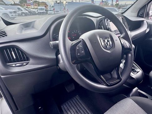 Used 2022 RAM ProMaster City Wagon image 12