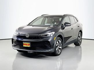 Used 2023 Volkswagen ID.4 Pro video 3
