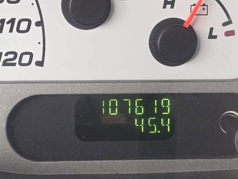 Used 2004 Ford Explorer Sport Trac 4x4 image 14