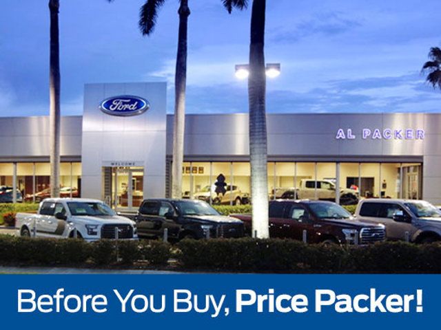 New 2026 Ford Maverick XLT w/ XLT Luxury Package FWD image 3