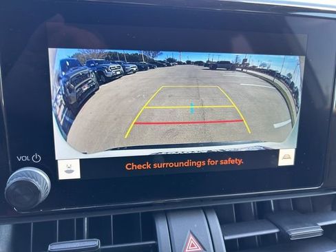 Used 2025 Toyota RAV4 XLE image 16