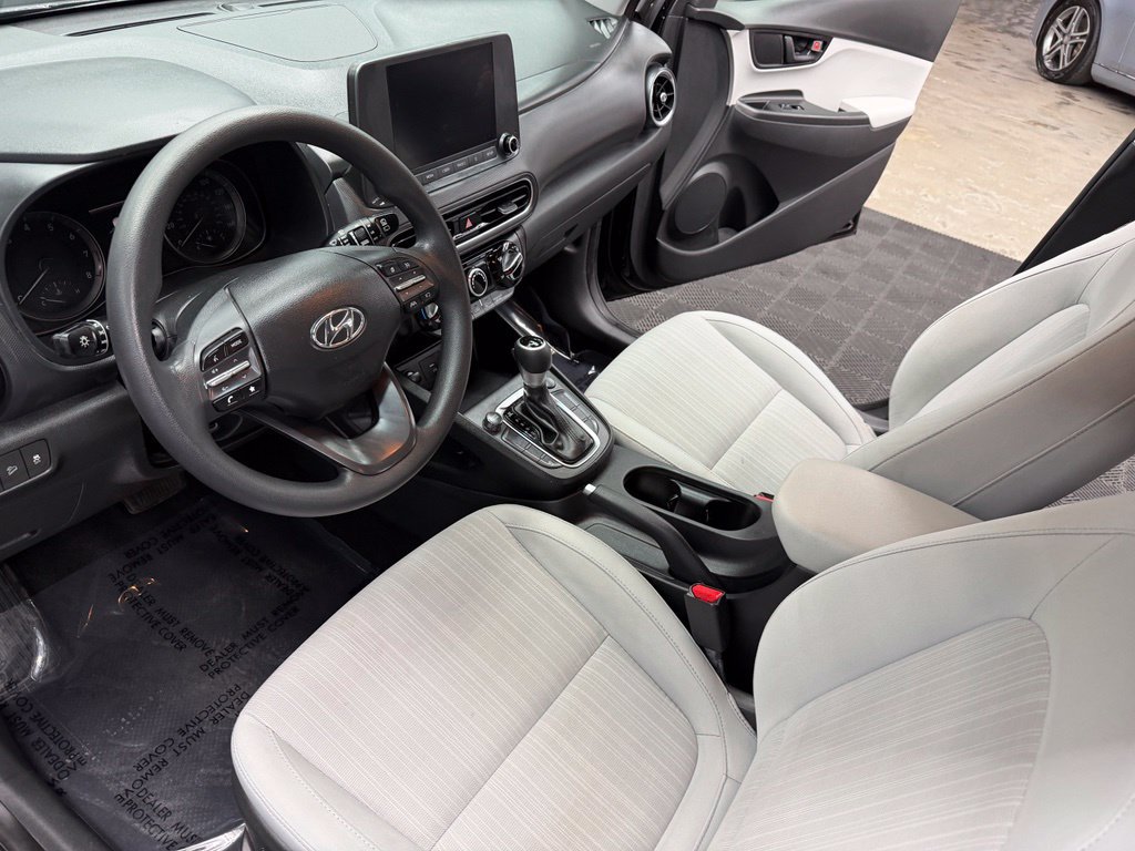 Used 2022 Hyundai Kona SEL w/ Cargo Package FWD image 32