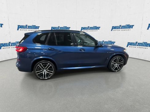 Used 2019 BMW X5 xDrive50i w/ M Sport Package AWD/4WD image 12